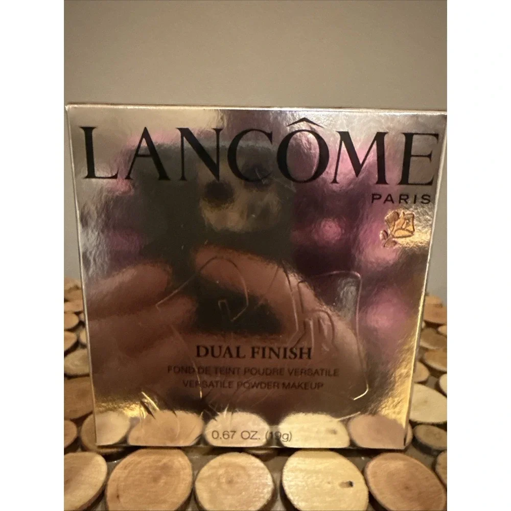 NOS Lancome Dual Finish Versatile‎ Powder Makeup Matte Amande III